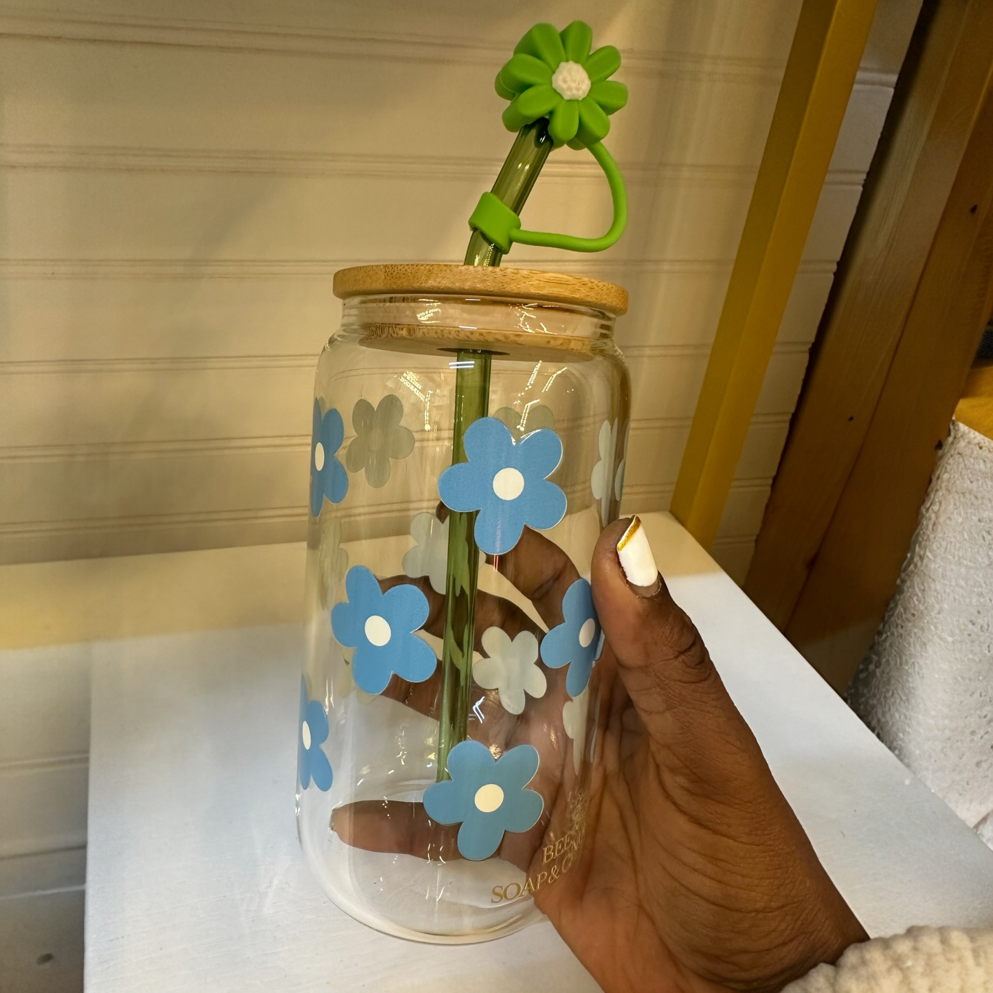 blue daisies 16 oz. glass cup | bamboo lid | glass straw