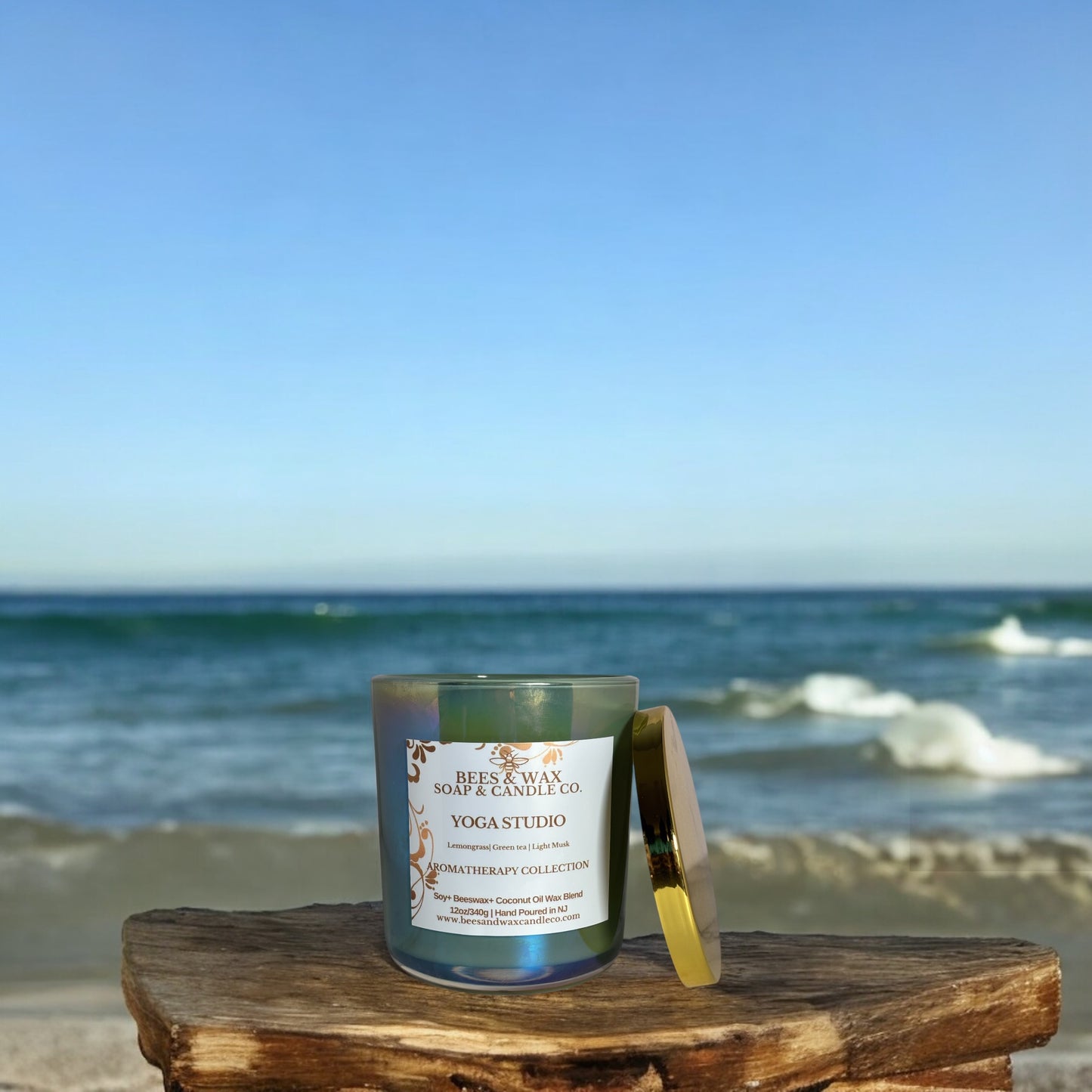 yoga studio aromatherapy candles | wooden wick | lemongrass, green tea & light musk