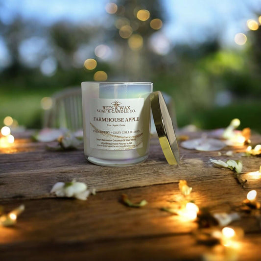 farmhouse apple luxury + cozy candles | wooden wick | pear, apple and cedar