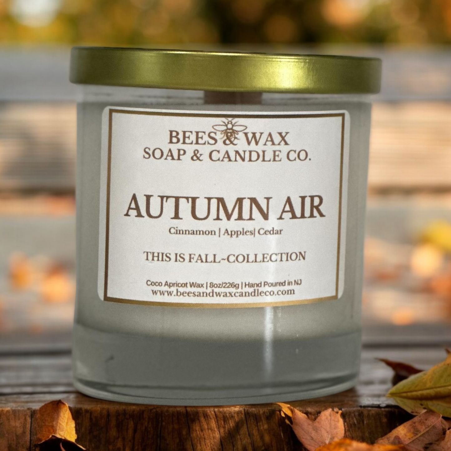 autumn air | 8 oz wooden wick | cinnamon, green leaves & cedar