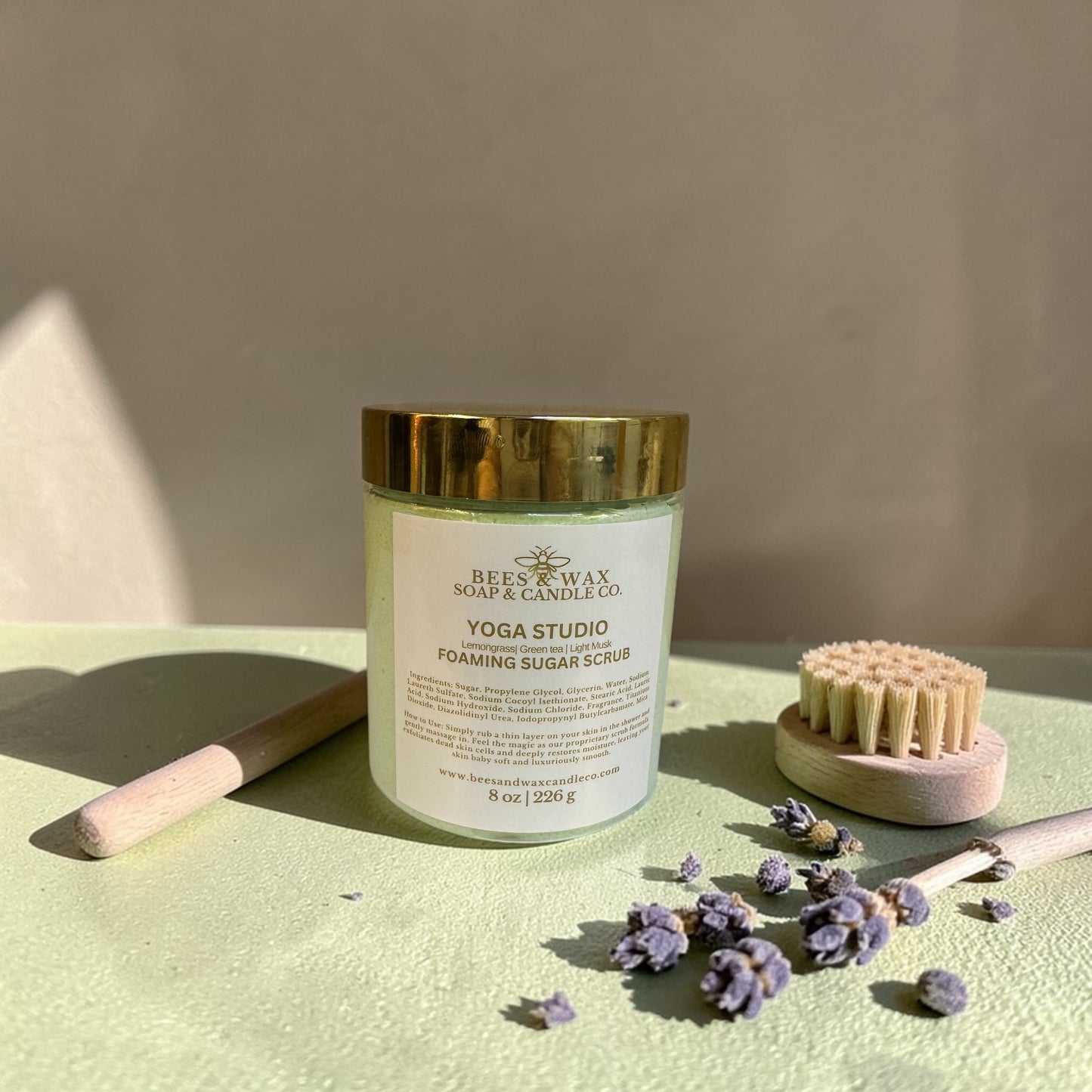yoga studio | foaming sugar scrubs | lemongrass, green tea & light musk