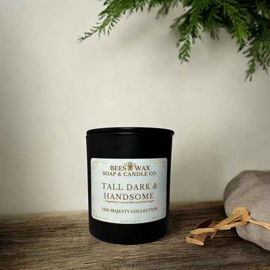 tall dark & handsome | 9 oz wooden wick | grapefruit, bergamot & patchouli
